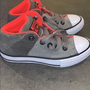 Boys/girls Converse All Stars